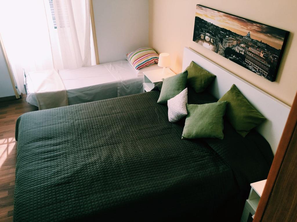 4 You City Center Apartament Rome Luaran gambar